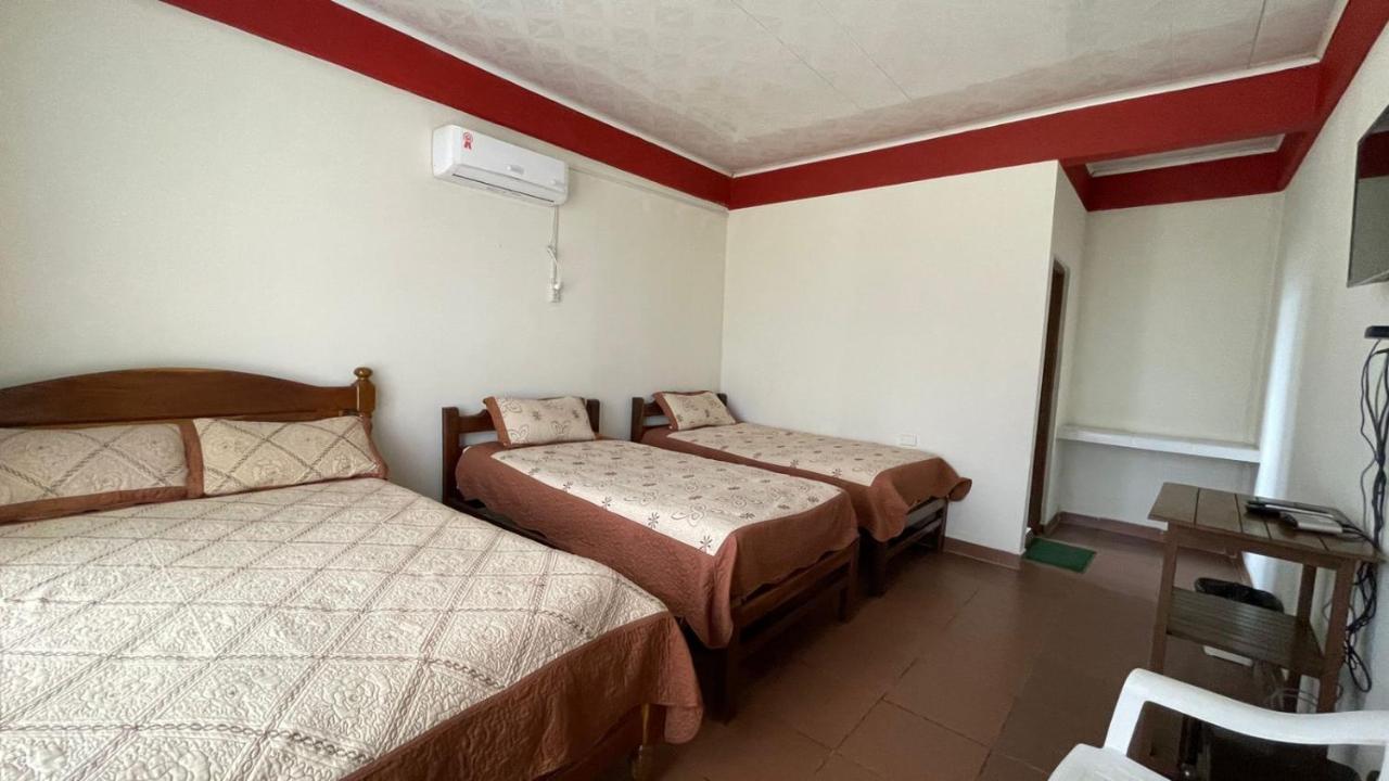 Hotel Puerto Selva Villa Tunari Esterno foto